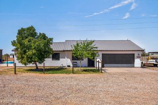 33250 N BRINLEE Lane, San Tan Valley, AZ 85143