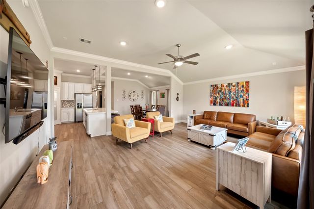 19818 Bronze Spur Court, Tomball, TX 77377