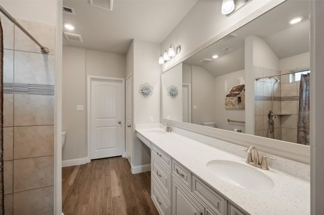 19818 Bronze Spur Court, Tomball, TX 77377