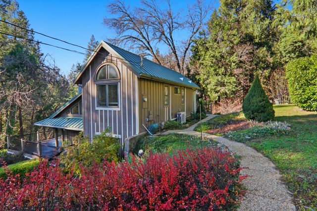 234 Bridge St, Nevada City, CA 95959