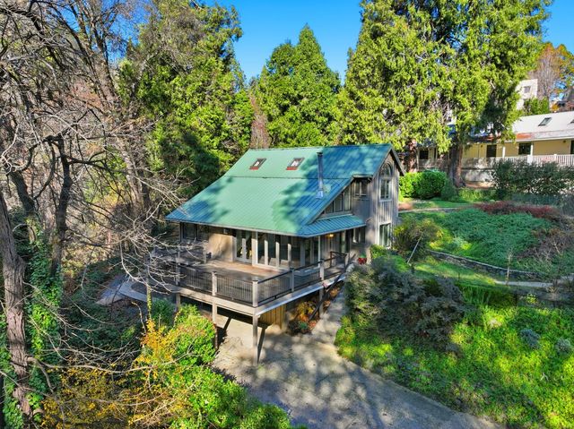 234 Bridge St, Nevada City, CA 95959