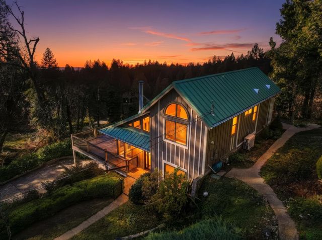 234 Bridge St, Nevada City, CA 95959