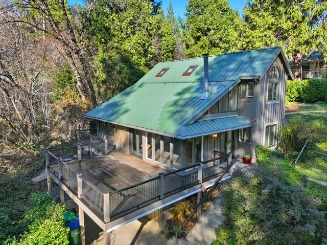 234 Bridge St, Nevada City, CA 95959