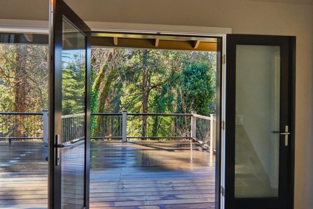 234 Bridge St, Nevada City, CA 95959