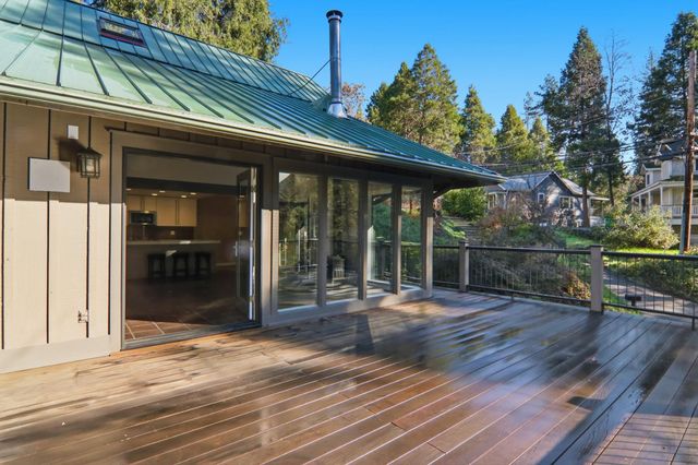 234 Bridge St, Nevada City, CA 95959