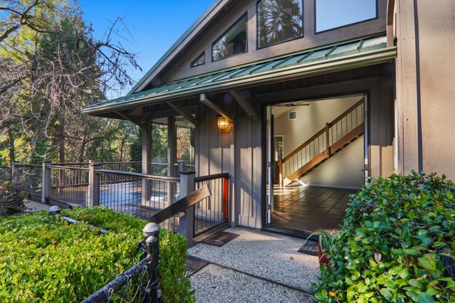 234 Bridge St, Nevada City, CA 95959