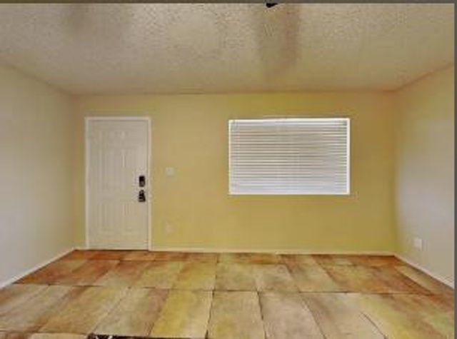 3735 W Columbine Drive, Phoenix, AZ 85029