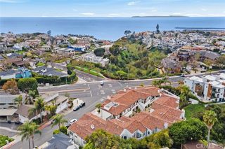 401 Seaward Road 6, Corona Del Mar, CA 92625