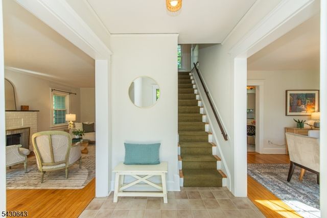 39 Essex Ave, Montclair Twp., NJ 07042
