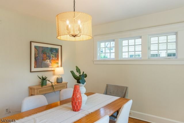 39 Essex Ave, Montclair Twp., NJ 07042