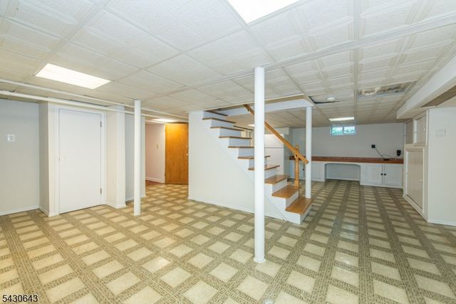 39 Essex Ave, Montclair Twp., NJ 07042