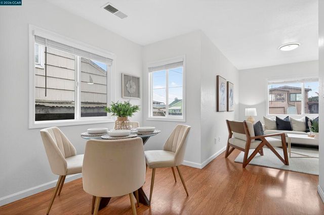 2366 Gaynor Ave, Richmond, CA 94804