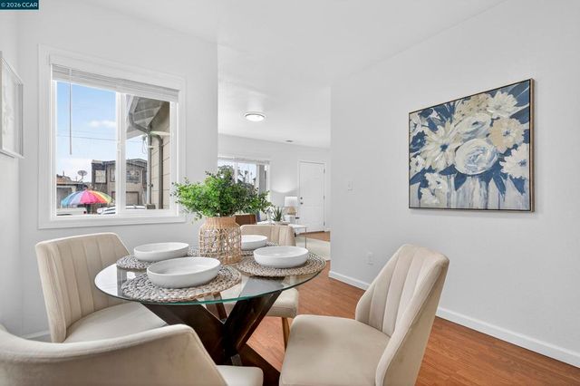 2366 Gaynor Ave, Richmond, CA 94804