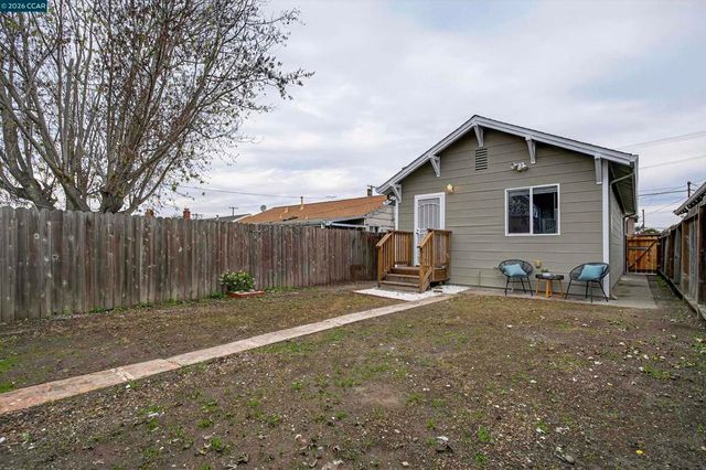 2366 Gaynor Ave, Richmond, CA 94804