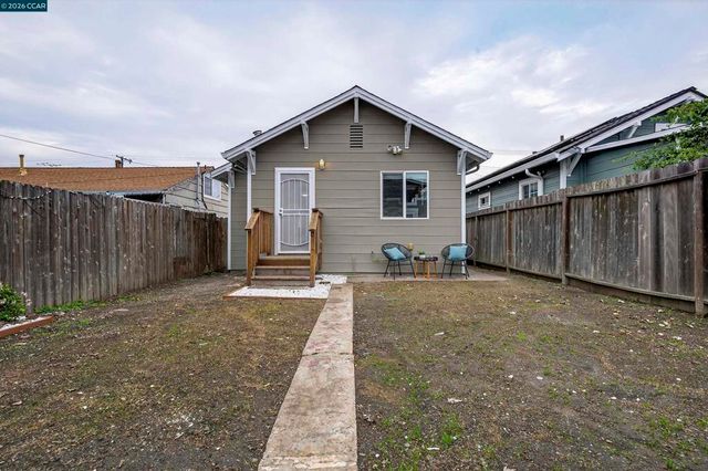 2366 Gaynor Ave, Richmond, CA 94804
