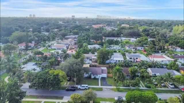 470 NE 110th St, Miami, FL 33161