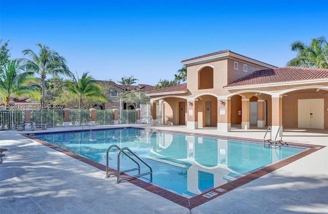 8566 SW 214th Way 0, Cutler Bay, FL 33189