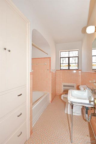 5859 Nottingham Avenue 2E, St Louis, MO 63109
