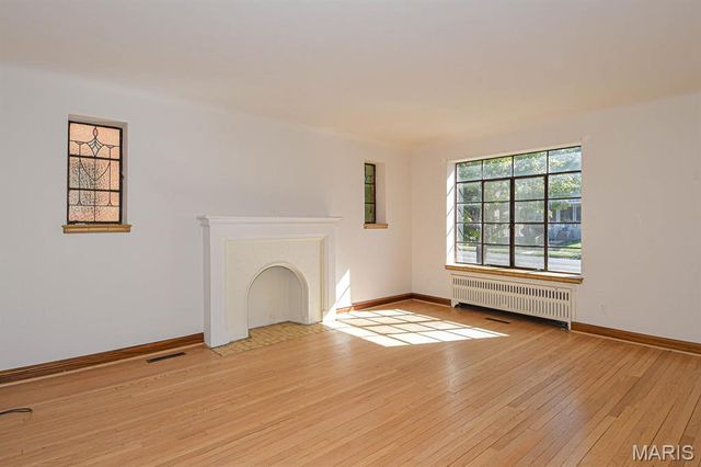 5859 Nottingham Avenue 2E, St Louis, MO 63109