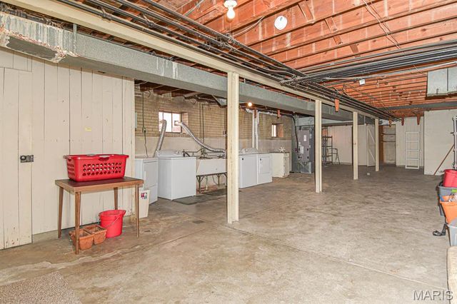 5859 Nottingham Avenue 2E, St Louis, MO 63109