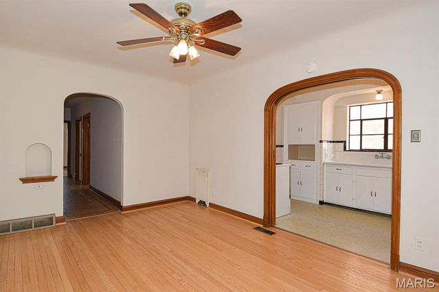 5859 Nottingham Avenue 2E, St Louis, MO 63109