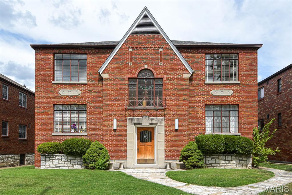 5859 Nottingham Avenue 2E, St Louis, MO 63109