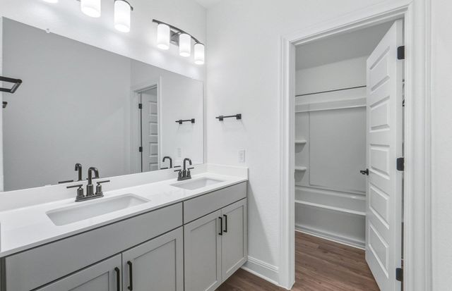 205 Singing Dove WAY, Liberty Hill, TX 78642