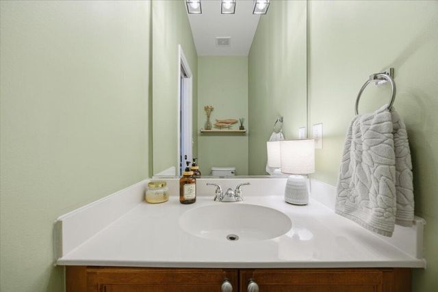 5165 Birdie Lane, Summerville, SC 29485