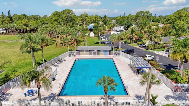 1437 Dandelion Lane, West Palm Beach, FL 33415