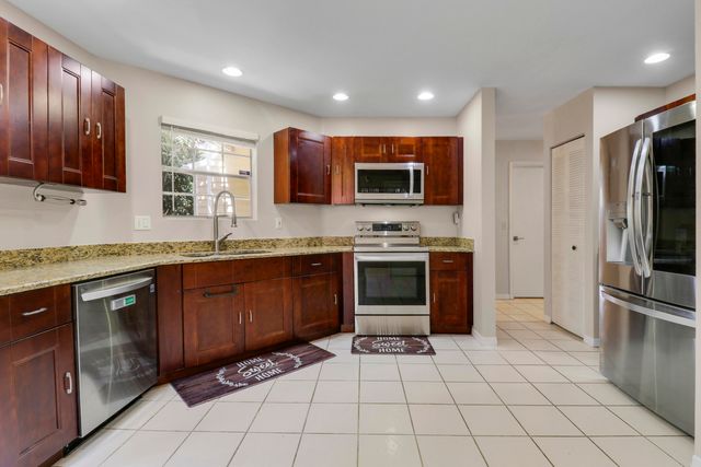 1437 Dandelion Lane, West Palm Beach, FL 33415