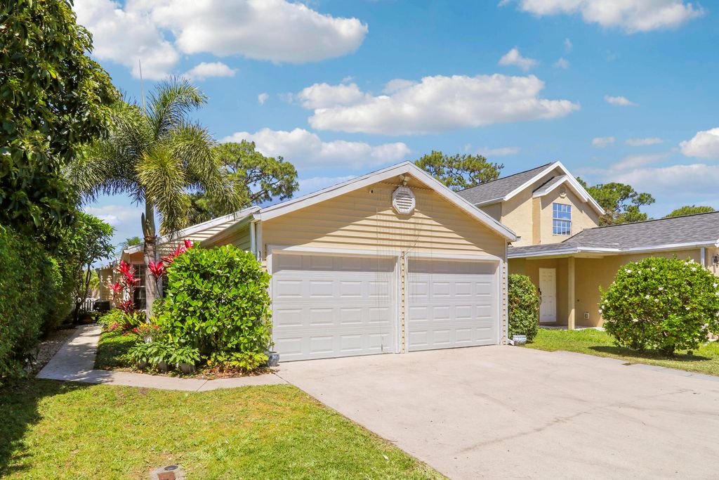 1437 Dandelion Lane, West Palm Beach, FL 33415