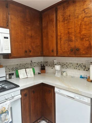 26064 Verde Grande Court, Menifee, CA 92586