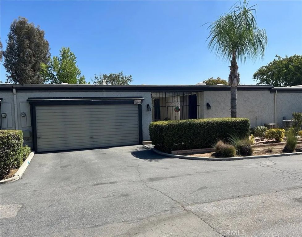 26064 Verde Grande Court, Menifee, CA 92586