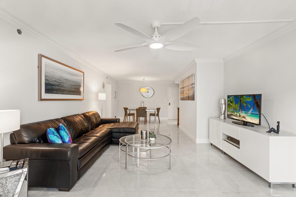 Image 18 of property listing at 3221 S Ocean Boulevard 503, Highland Beach, FL 33487