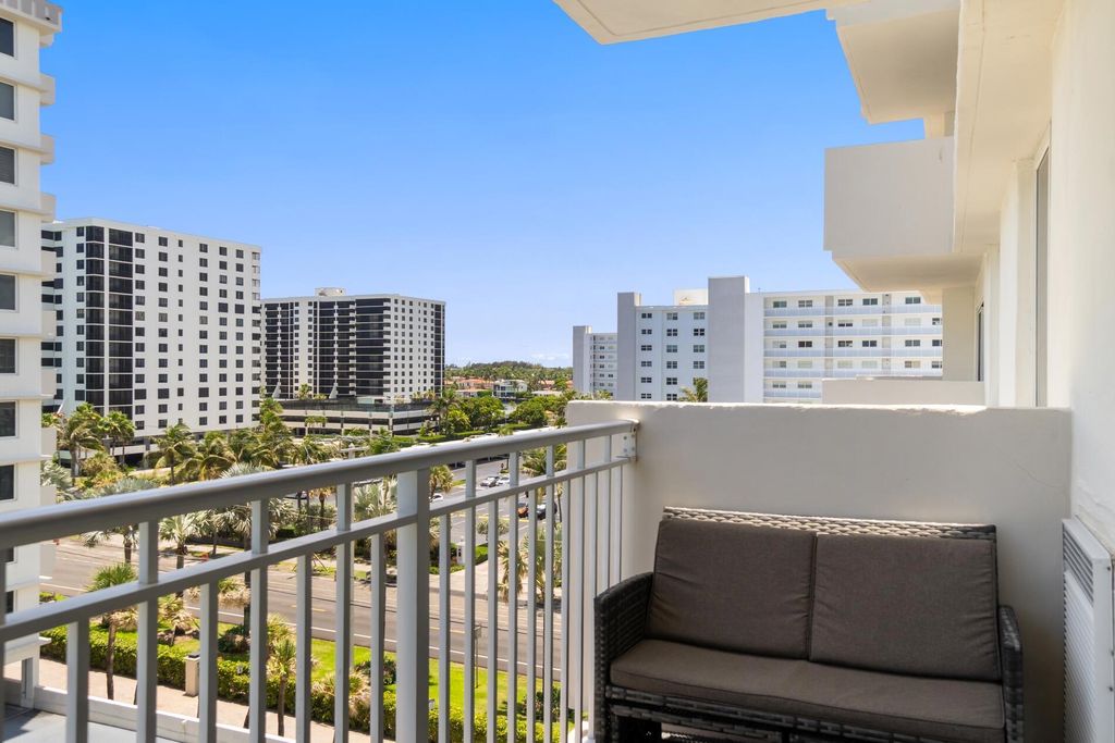 Image 25 of property listing at 3221 S Ocean Boulevard 503, Highland Beach, FL 33487