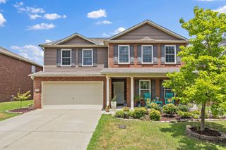 1030 Gannett Rd, Hendersonville, TN 37075