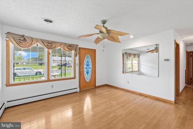 504 SWAN RD, Salisbury, MD 21801