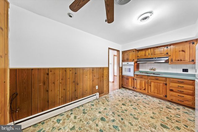 504 SWAN RD, Salisbury, MD 21801