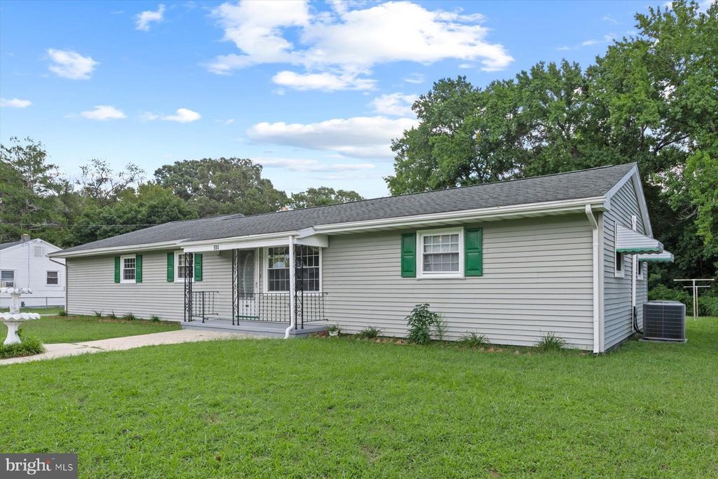 504 SWAN RD, Salisbury, MD 21801