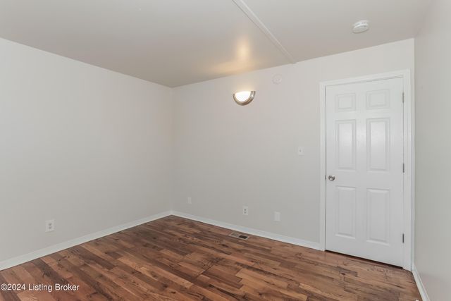 1842 Baird St, Louisville, KY 40203