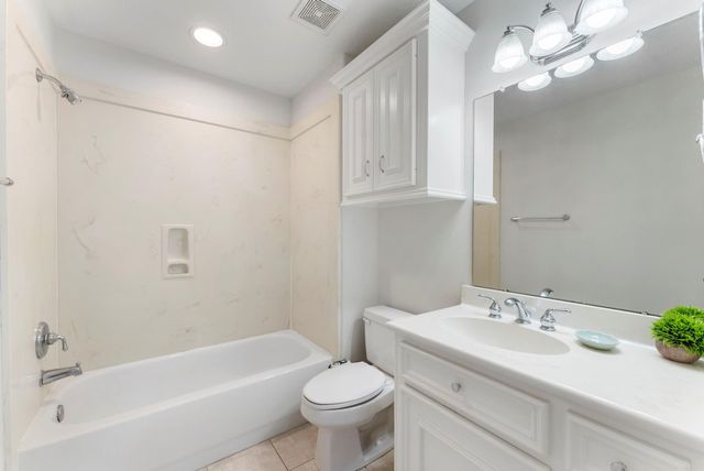 28539 E Benders Landing Boulevard, Spring, TX 77386
