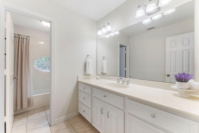 28539 E Benders Landing Boulevard, Spring, TX 77386