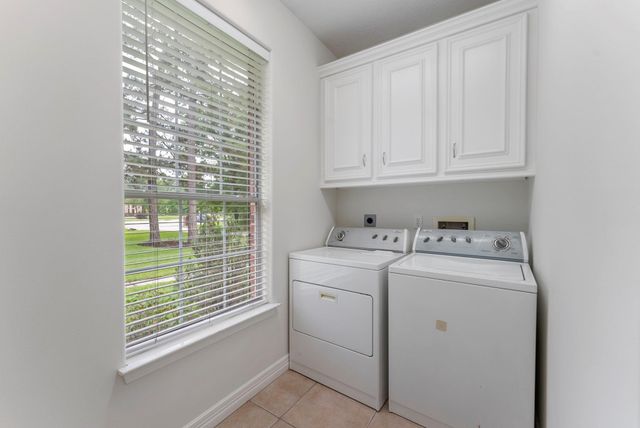 28539 E Benders Landing Boulevard, Spring, TX 77386