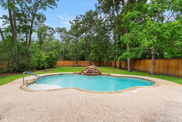 28539 E Benders Landing Boulevard, Spring, TX 77386