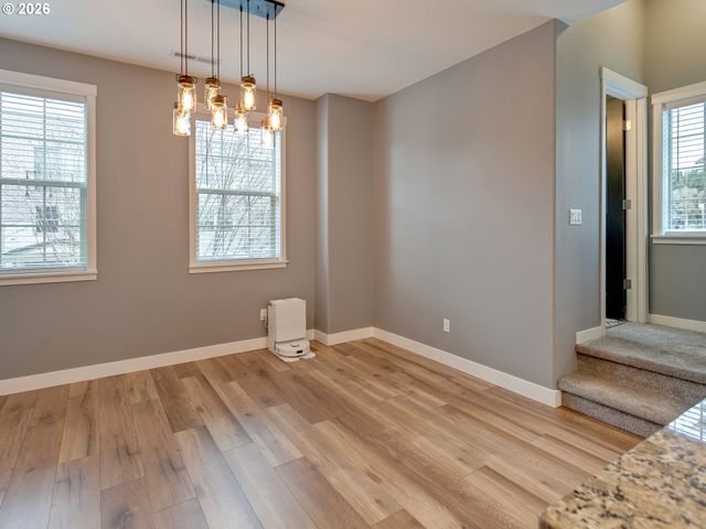 28606 Sw PARIS Ave, Wilsonville, OR 97070