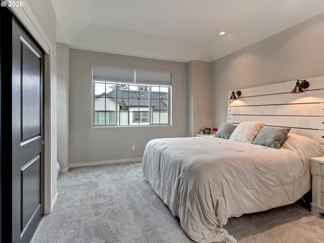 28606 Sw PARIS Ave, Wilsonville, OR 97070