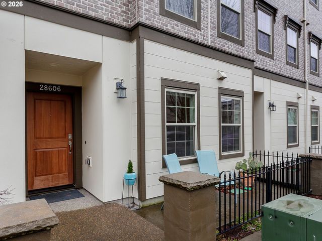 28606 Sw PARIS Ave, Wilsonville, OR 97070