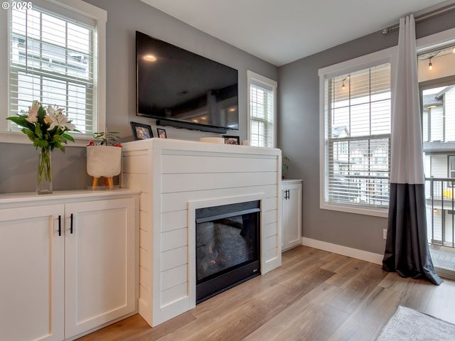 28606 Sw PARIS Ave, Wilsonville, OR 97070