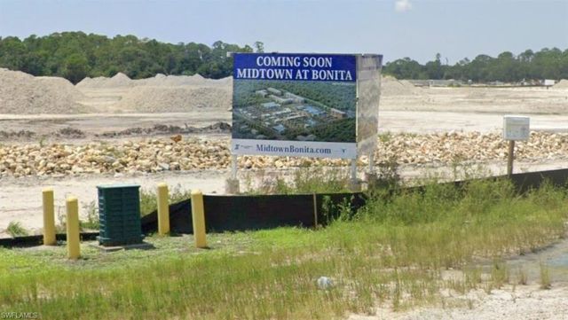 3 RIO GRANDE DR, Bonita Springs, FL 34135