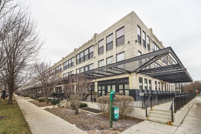 1000 W 15th Street 115, Chicago, IL 60608